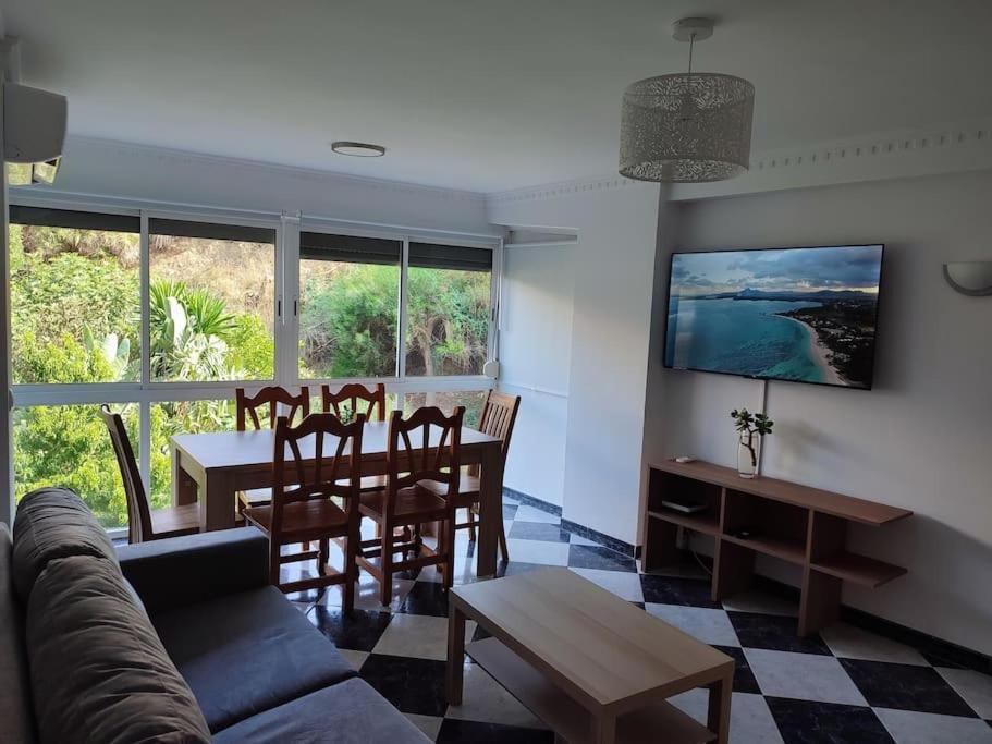 Apartamento En Playa Carvajal Фуенхірола Екстер'єр фото