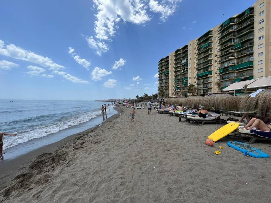 Apartamento En Playa Carvajal Фуенхірола Екстер'єр фото